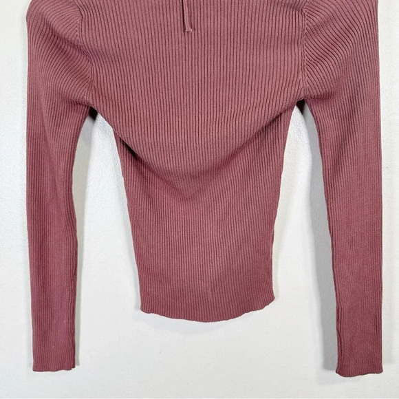 Heartloom Indra Sweater  Haltered Neck Vino Color - Picture 10 of 11